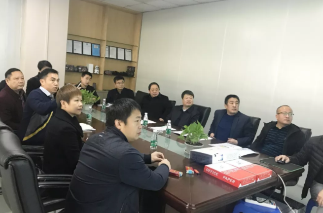 【考察】東方龍商務(wù)深圳分公司陪同河北武安市領(lǐng)導考察智能終端項目，市領(lǐng)導邀請項目方下周考察武安