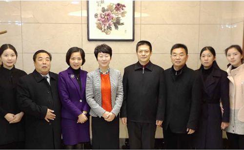 委托招商合作簽約，江西鷹潭市成為東方龍商務(wù)首批10個(gè)承接產(chǎn)業(yè)梯度轉(zhuǎn)移的重點(diǎn)落戶城市