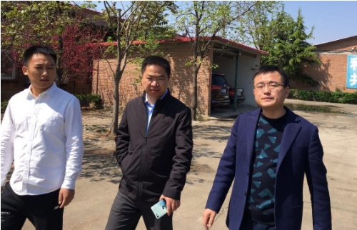 陪同政府園區(qū)對(duì)接考察老牌調(diào)味品精深加工投資選址項(xiàng)目,促進(jìn)食品加工產(chǎn)業(yè)鏈發(fā)展 陪同政府園區(qū)對(duì)接考察老牌調(diào)味品精深加工投資選址項(xiàng)目,促進(jìn)食品加工產(chǎn)業(yè)鏈發(fā)展