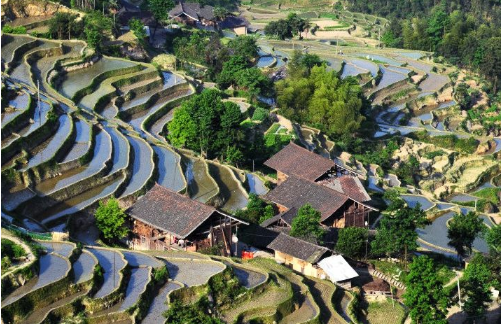 助力湖南婁底市新化縣委托招商引資，精準(zhǔn)匹配優(yōu)質(zhì)項(xiàng)目，增強(qiáng)經(jīng)濟(jì)創(chuàng)新力和競(jìng)爭(zhēng)力