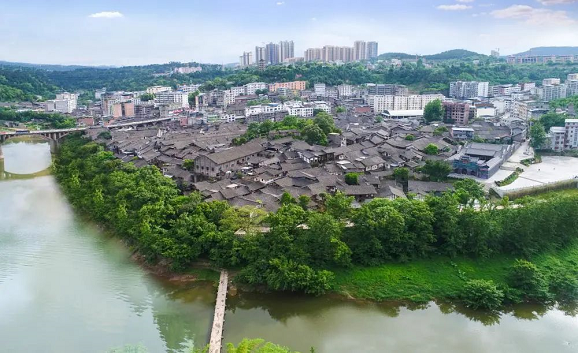 全力助推四川巴中恩陽區(qū)委托招商引資，合力打造產(chǎn)業(yè)新城
