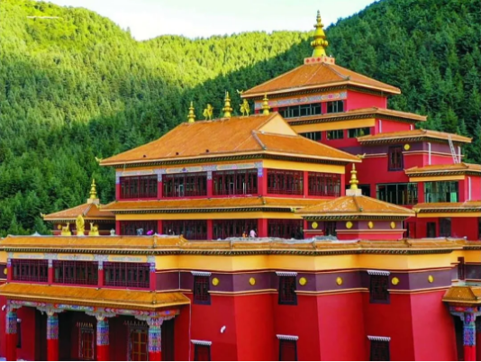 集團全力助推甘肅甘南藏族自治州合作市委托招商引資，搶占發(fā)展先機壯大高原支柱產(chǎn)業(yè)