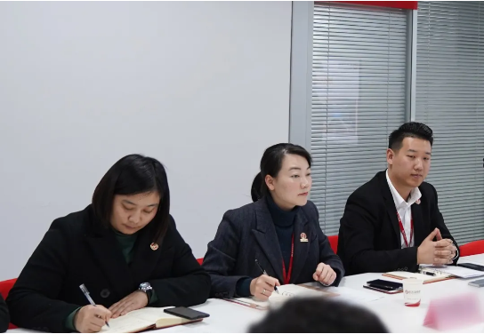 吹響服務(wù)號(hào)角！集團(tuán)舉行山西晉城高平經(jīng)濟(jì)技術(shù)開(kāi)發(fā)區(qū)委托招商引資合作啟動(dòng)會(huì)