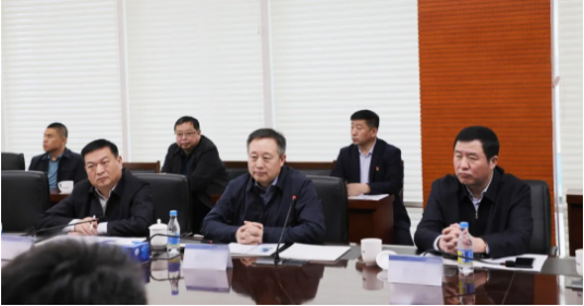 全速推進投資選址項目早落地、早投產(chǎn)！黑龍江某地方政府實地考察清潔能源設備制造企業(yè)