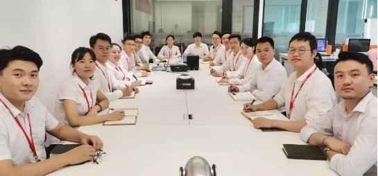 以“四輪驅(qū)動(dòng)”為核心，保持健康發(fā)展態(tài)勢(shì)！東方龍商務(wù)集團(tuán)4月份月度總結(jié)會(huì)圓滿舉行