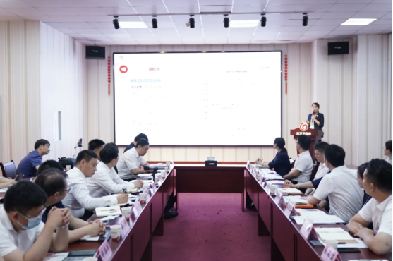5區(qū)1市1縣組團(tuán)招商引資！遼陽市市長王一兵一行蒞臨考察東方龍商務(wù)集團(tuán)