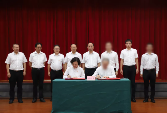 喜訊！四川某地方政府與行業(yè)龍頭文旅投資選址項目方成功簽訂投資協(xié)議