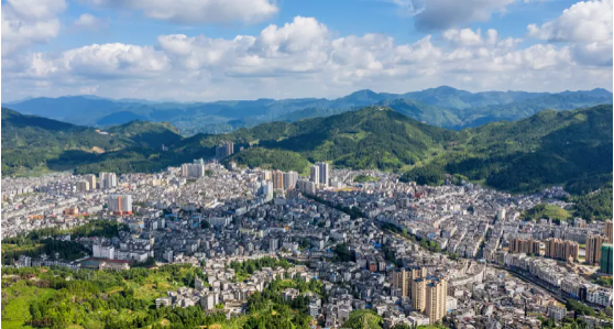集團全力助推福建省周寧縣委托招商引資，打造宜居宜業(yè)宜游的“云端之城”