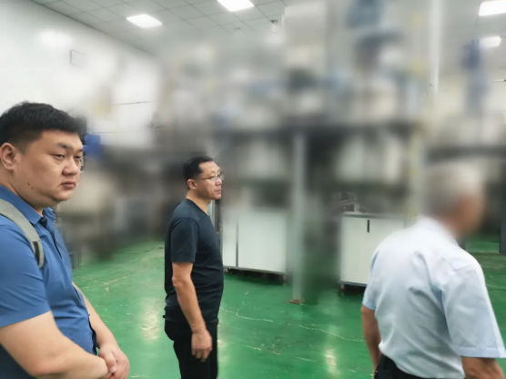 攻克國內(nèi)生產(chǎn)技術(shù)難題！江蘇某地方政府成功對接考察高端醫(yī)療耗材擴建投資選址項目企業(yè)