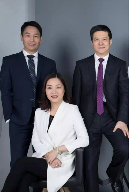 東方龍商務(wù)集團(tuán)榮登權(quán)威商界雜志——2021年度最具投資價值商業(yè)模式TOP10