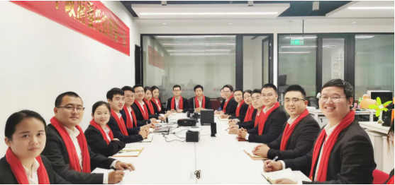 行而不輟，未來(lái)可期！集團(tuán)舉行2021年度總結(jié)表彰大會(huì)暨2022年度目標(biāo)責(zé)任書簽訂大會(huì)