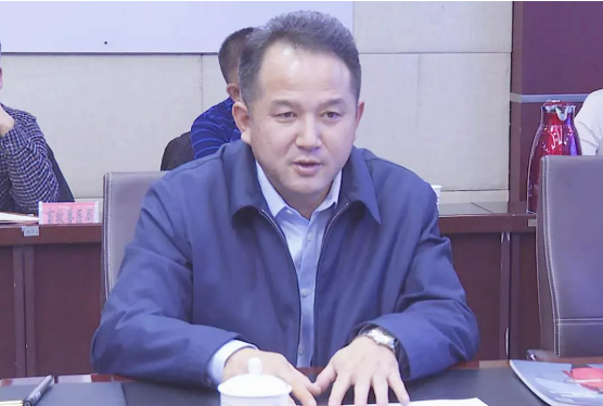 共同打造全國標(biāo)桿政府！集團(tuán)與新疆輪臺(tái)縣成功簽訂委托招商合作協(xié)議