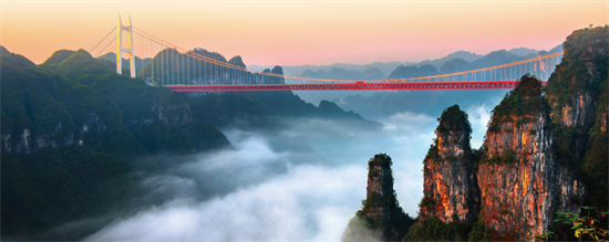 集團全力助推湖南吉首市委托招商招商引資，打造產(chǎn)業(yè)發(fā)展新地標(biāo)
