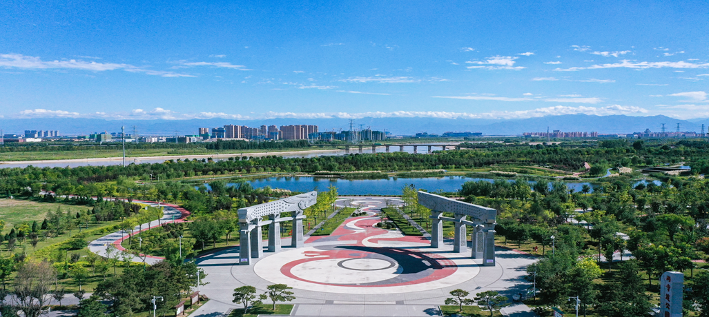 集團(tuán)全力助推陜西咸陽(yáng)高新技術(shù)產(chǎn)業(yè)開(kāi)發(fā)區(qū)委托招商引資，做大做強(qiáng)四大主導(dǎo)產(chǎn)業(yè)集群！
