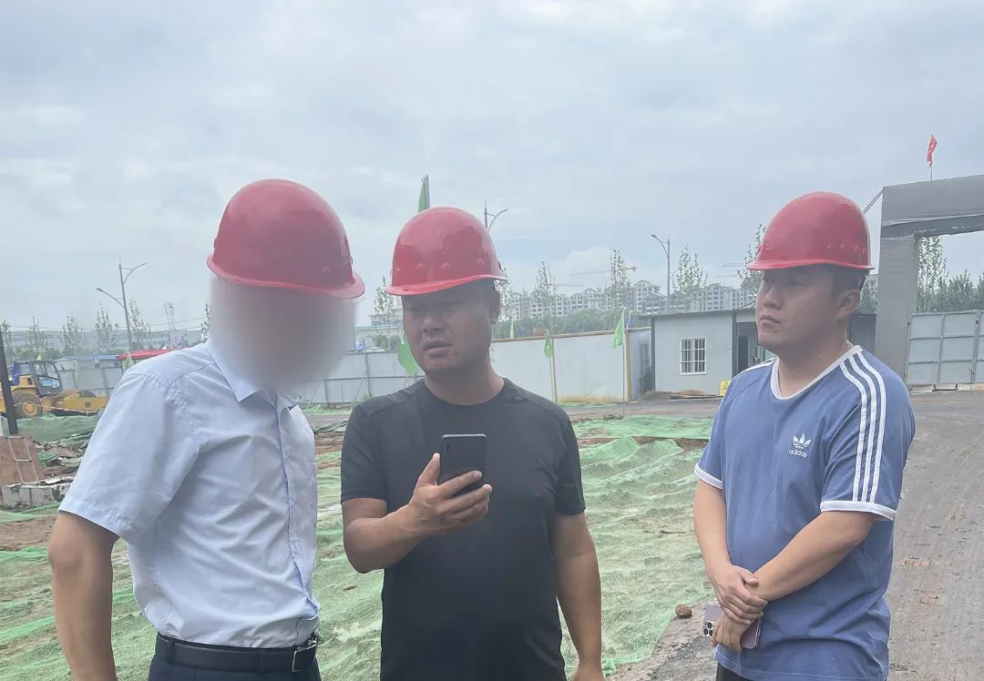 暢銷全球60多個國家和地區(qū)！智能服務型機器人生產擴建投資選址項目方赴山西某地方政府參觀考察