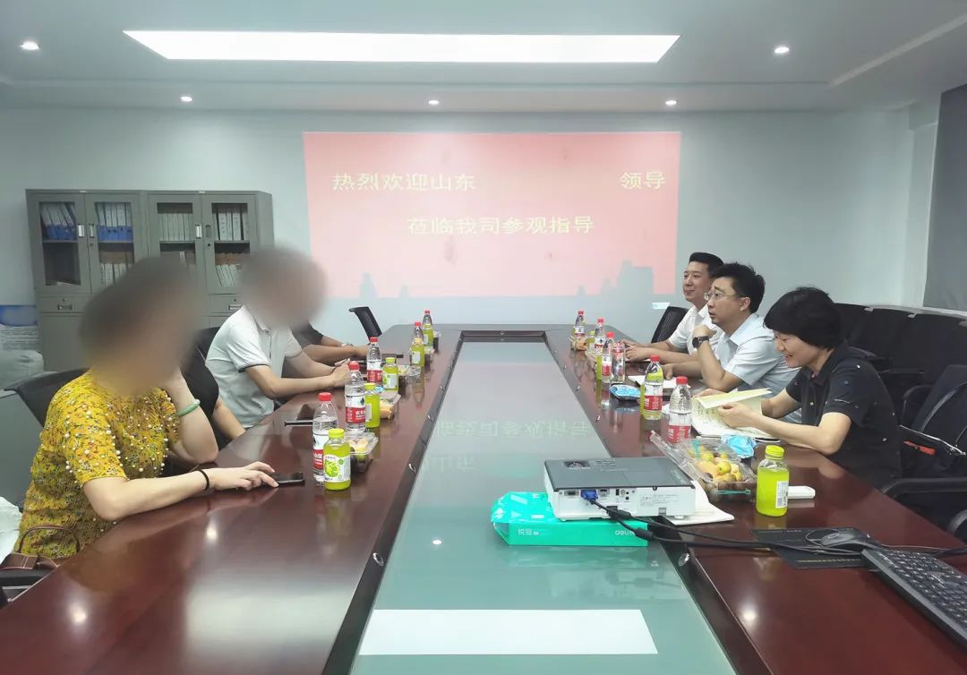 國內(nèi)知名婚紗品牌深度合作商！山東某地方政府順利考察高檔婚紗禮服布料擴建投資選址項目企業(yè)