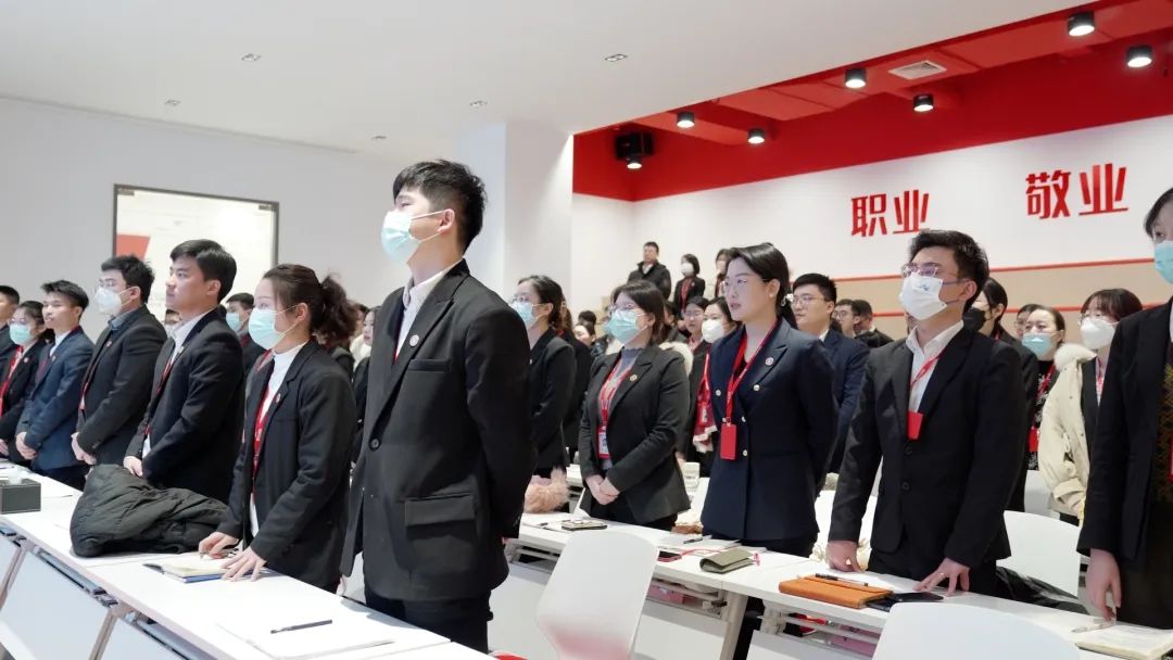東方龍商務新年第一場招商培訓！收心歸位謀開局，凝心聚力再出發(fā)！
