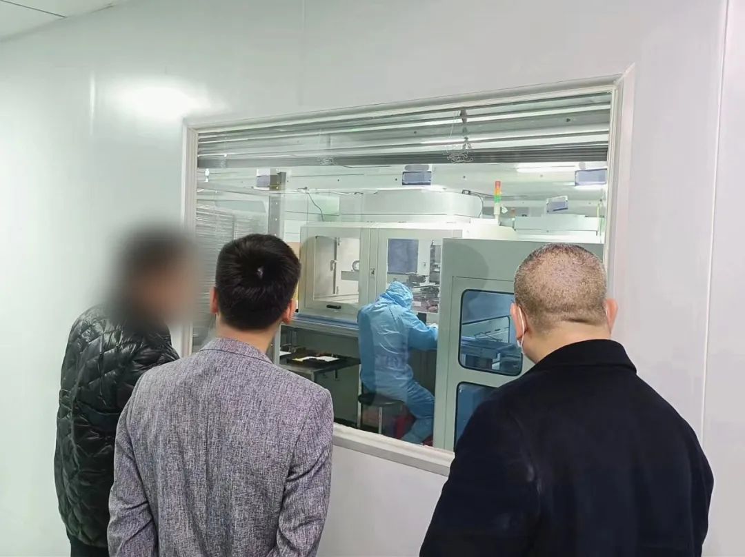 合作商有京東方、三星等知名品牌！湖北某地方政府實地對接高品質(zhì)光電顯示部件擴建投資選址項目