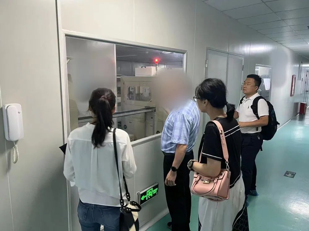 高新技術(shù)企業(yè)，項(xiàng)目投產(chǎn)見(jiàn)效快！陜西某地方政府實(shí)地對(duì)接液晶顯示核心配件投資選址項(xiàng)目