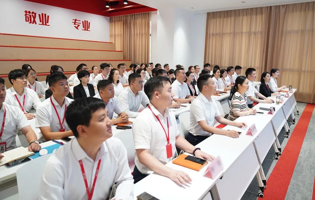 搶抓項(xiàng)目、靠前服務(wù)、推動落地！7月下旬，集團(tuán)共35個優(yōu)質(zhì)投資選址項(xiàng)目通過評估