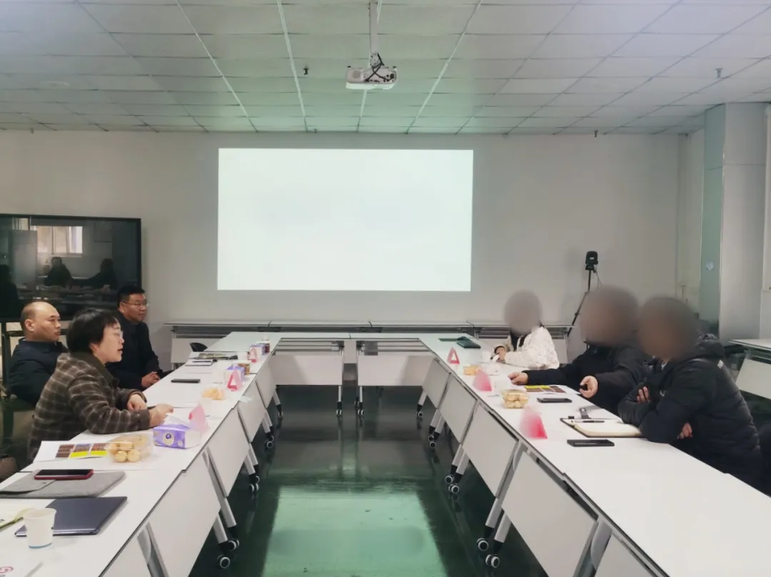 暢銷海內(nèi)外，產(chǎn)品線豐富！河南某地方政府實(shí)地對(duì)接品牌運(yùn)動(dòng)服裝生產(chǎn)擴(kuò)建投資選址項(xiàng)目