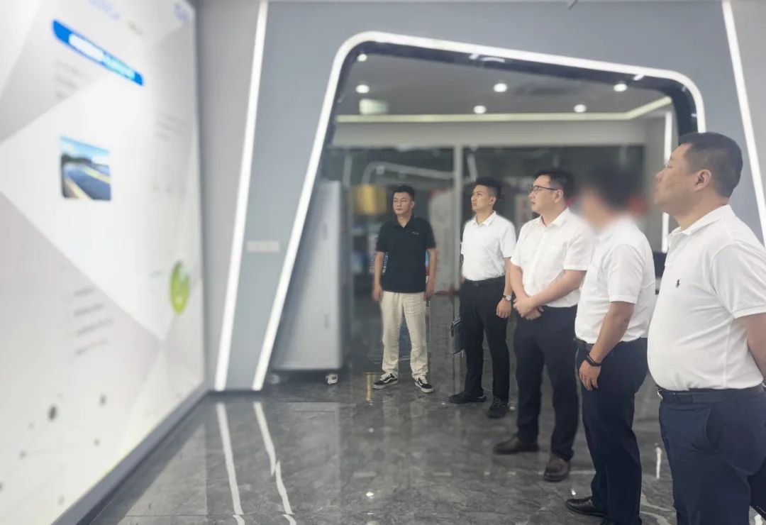 客戶遍布全球，年訂單增速快！重慶某地方政府實(shí)地對(duì)接行業(yè)龍頭水處理劑生產(chǎn)擴(kuò)建投資選址項(xiàng)目