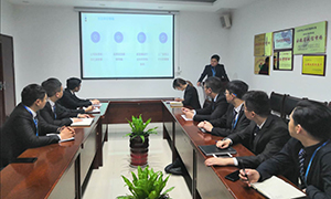 話經(jīng)驗(yàn)，同分享，共成長(zhǎng)——安徽六安店開展招商知識(shí)分享培訓(xùn) 