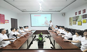 提升規(guī)范操作，增強服務(wù)理念——安徽分公司六安店開展提升保潔服務(wù)培訓(xùn) 